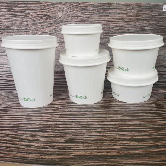 White paper soup cups with lids
